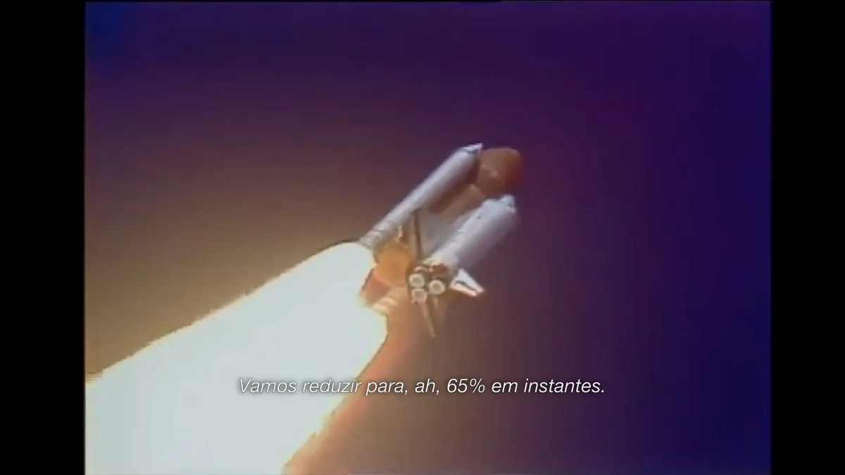 Challenger nos primeiros segundos de voo, momentos antes da desintegração aos 73 segundos da decolagem